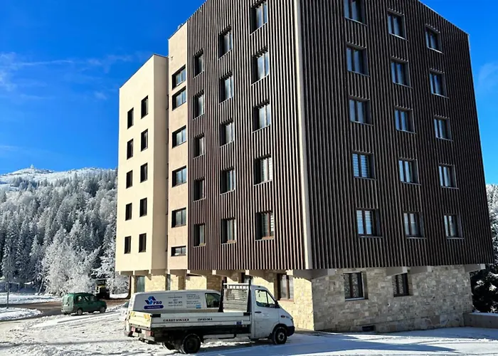 84 Apartman *